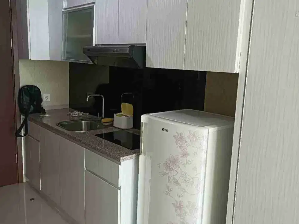 Di Sewakan Cepat URESIDENCE APARTMENT TOWER 2 SUPERMAL KARAWACI