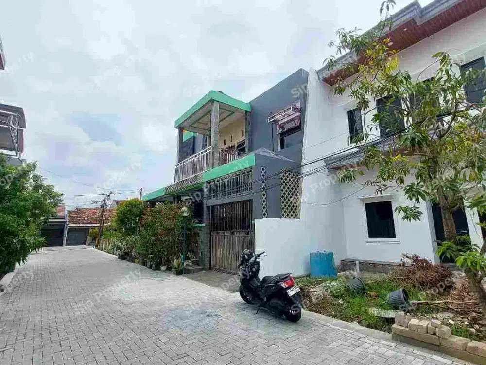 Rumah Baru 2 lantai, 2 Menit ke Pasar Pedurungan Semarang Timur