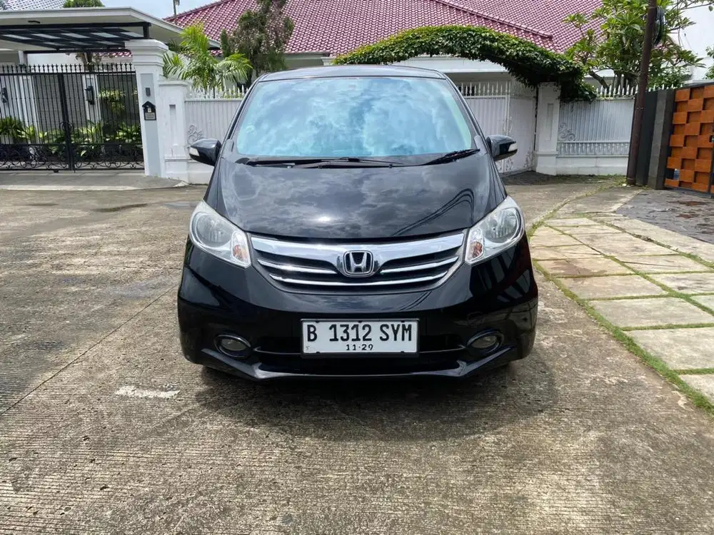 Honda Freed E 2013 PSD