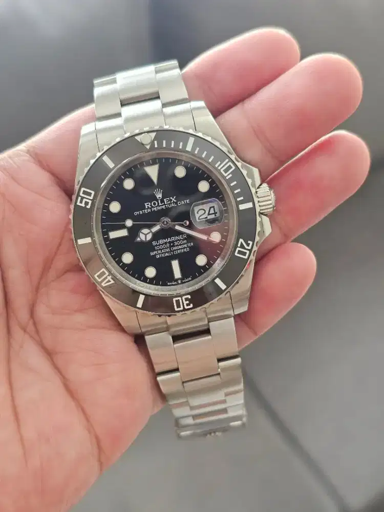 Jam Tangan ROLEX Submariner Date Hitam