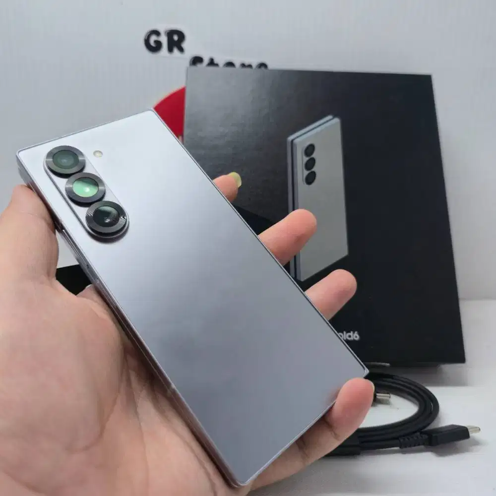 Samsung Galaxy Z Fold 6 Silver 12/256 Fullset