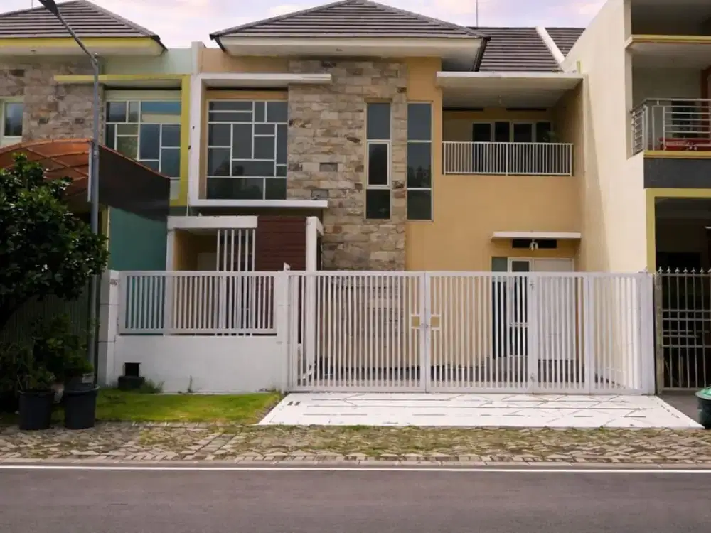 DISEWAKAN RUMAH PURI SURYA JAYA - FURNISHED - BOULEVARD