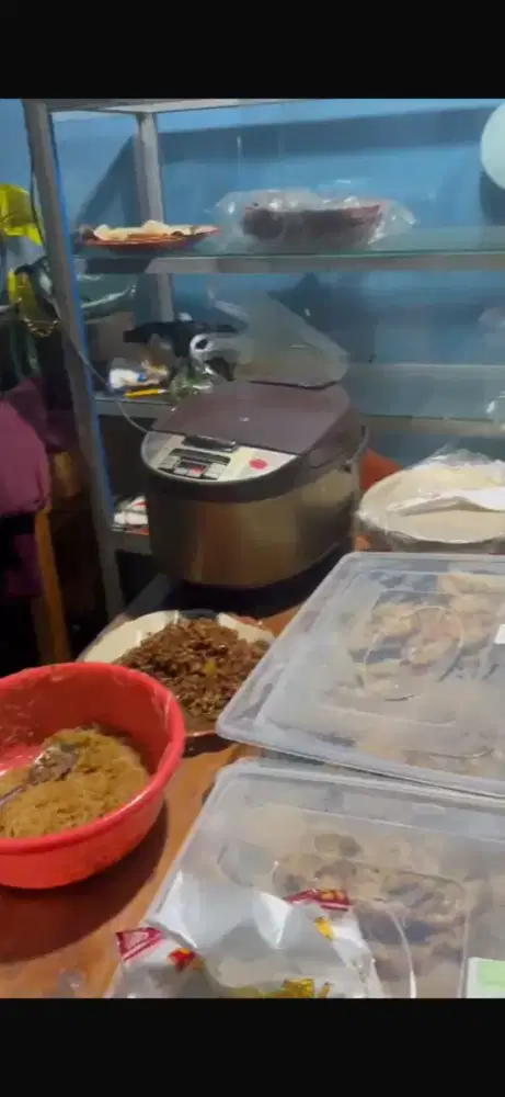 Lowongan Penjaga Kantin Malam