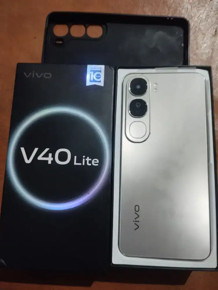 Vivo V40 lite ram 8/256 fulset
