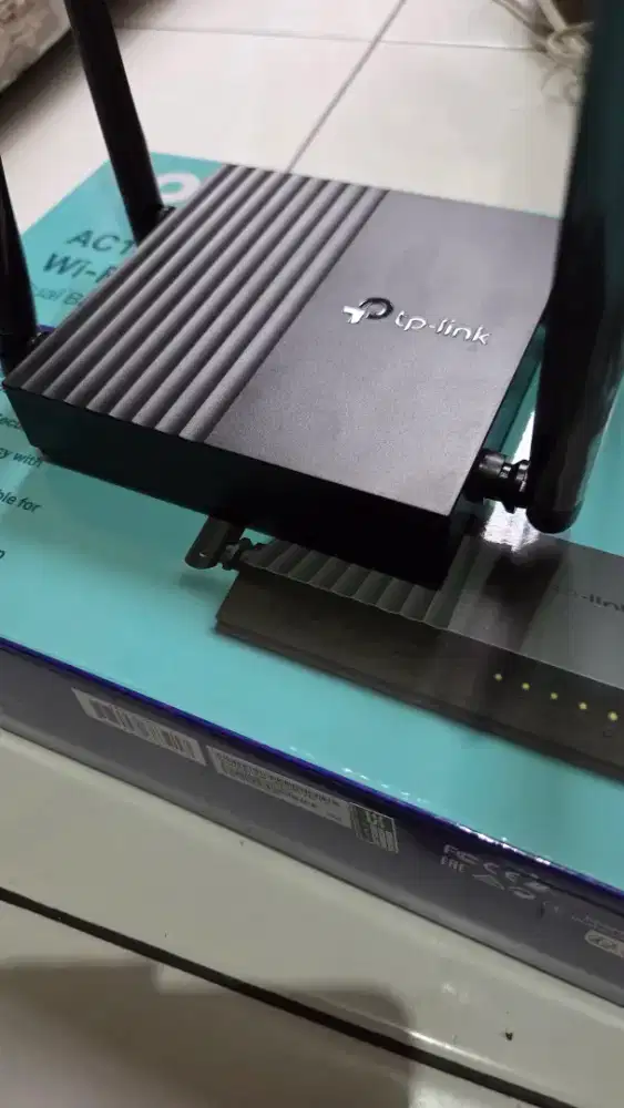 WiFi Router TP Link Archer C64