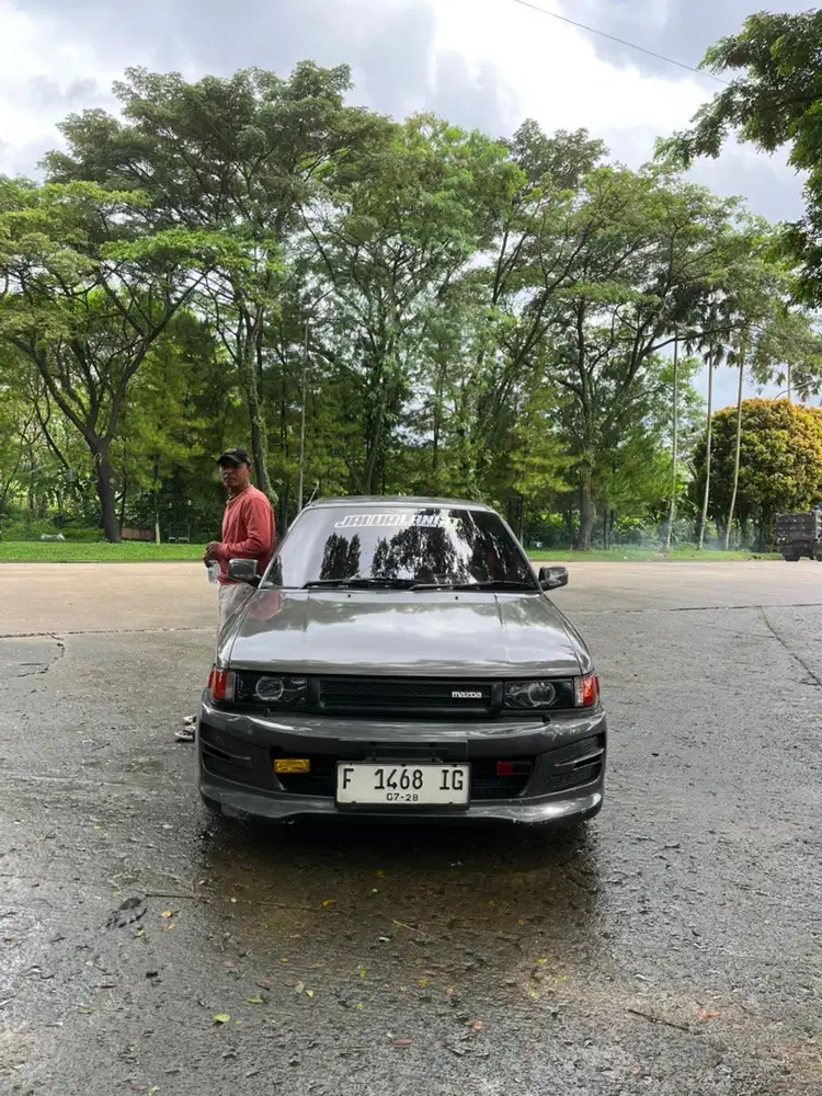 Mazda 323 1991 Bensin