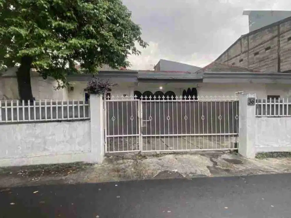 Rumah Luas di Jl. Pekayon Ragunan Pasar Minggu – Cocok untuk Kantor