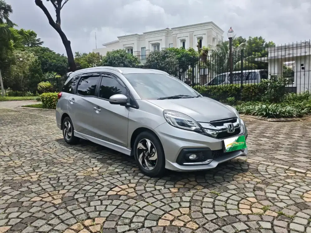 Honda Mobilio RS Automatic Tahun 2016