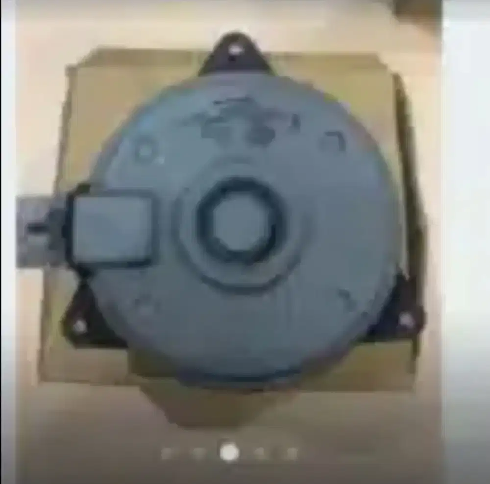 Dinamo radiator original utk avanza. Grand max.