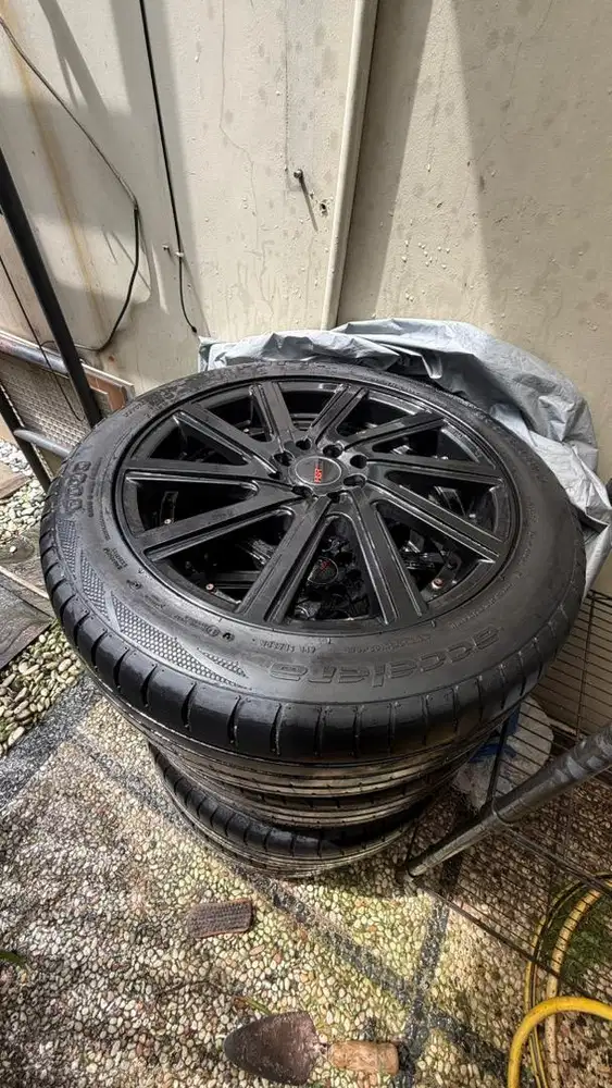 Jual velg HSR R18 PCD 100 ban Accelera 225/50/18