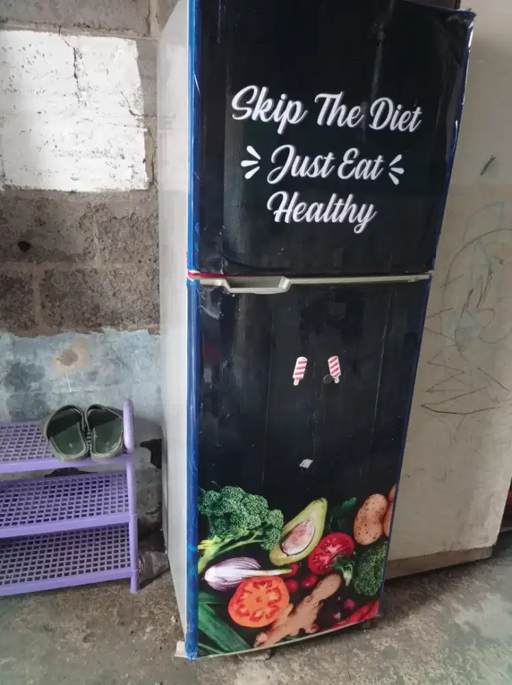 Jual kulkas Toshiba Glacio 2 pintu