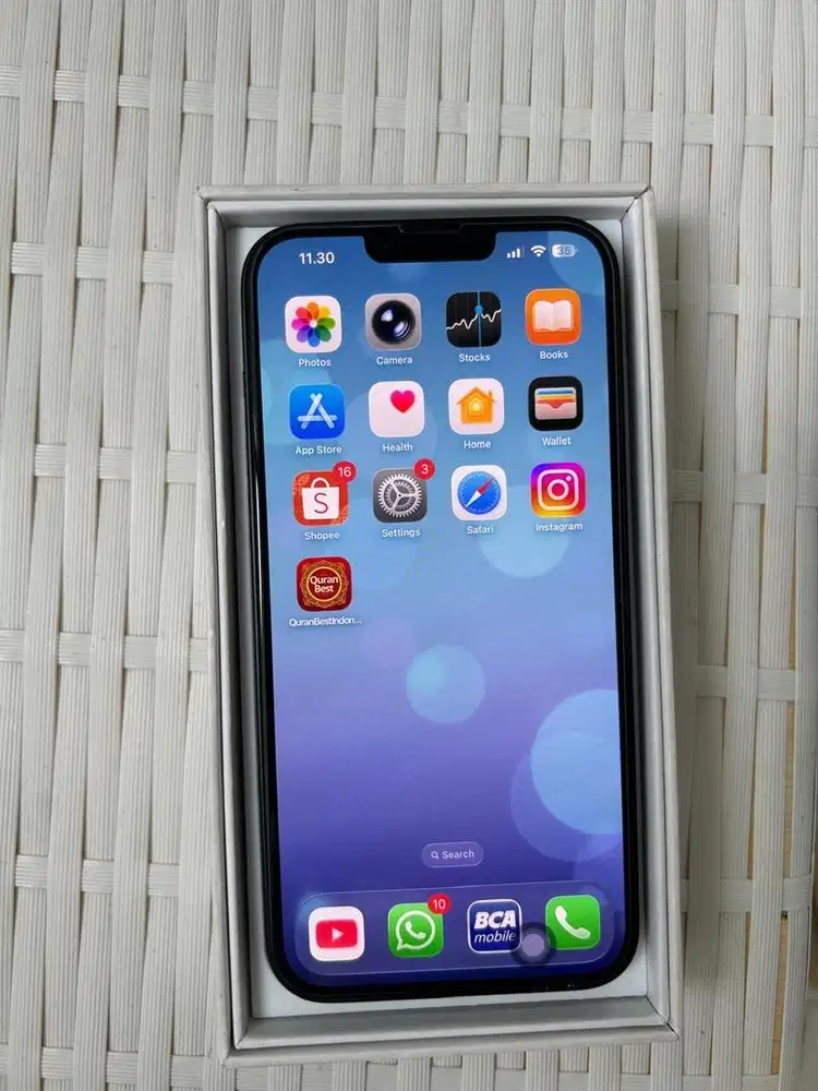 IPHONE 14 PLUS Black 128 GB Mulus Like New