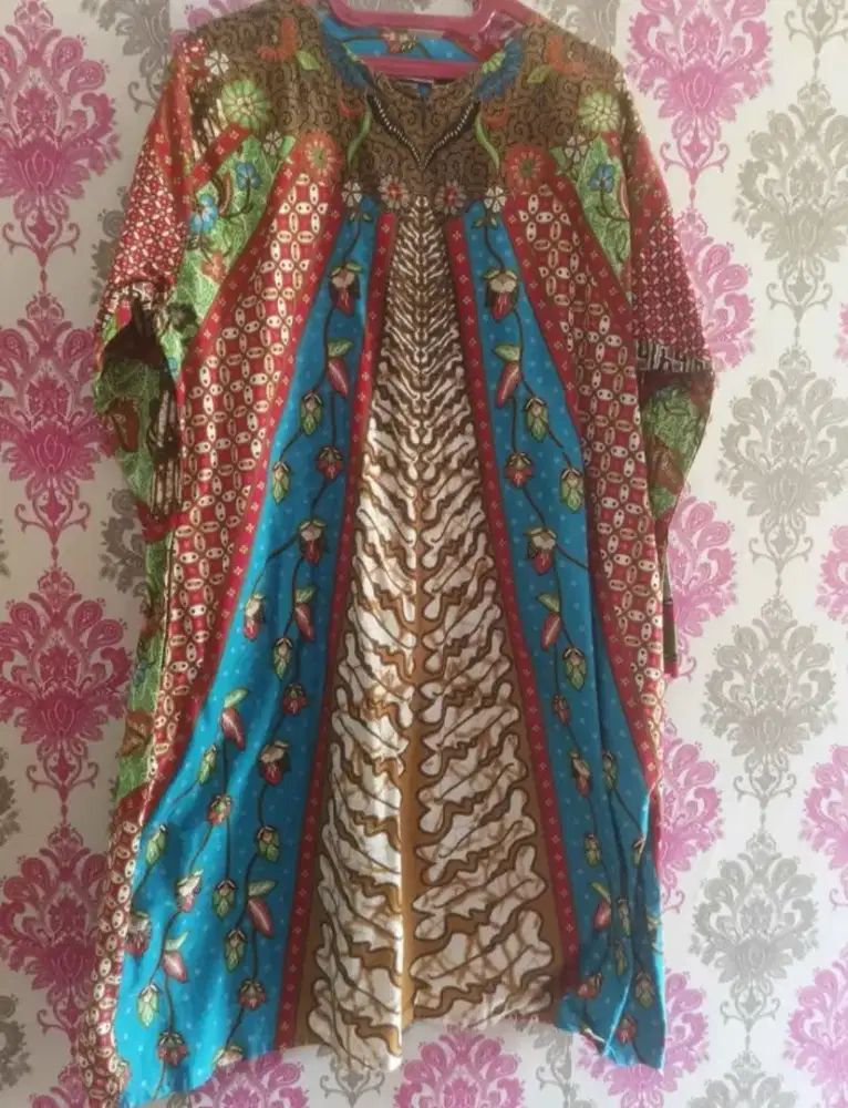 Baju batik tunik wanita