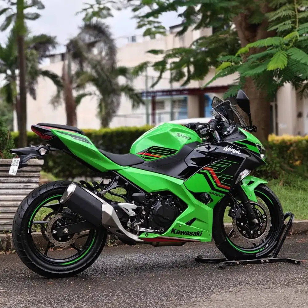 KM 71 PERAK! KAWASAKI NEW NINJA 250 FI ABS KRT KEYLESS 2023 PAJAK ON