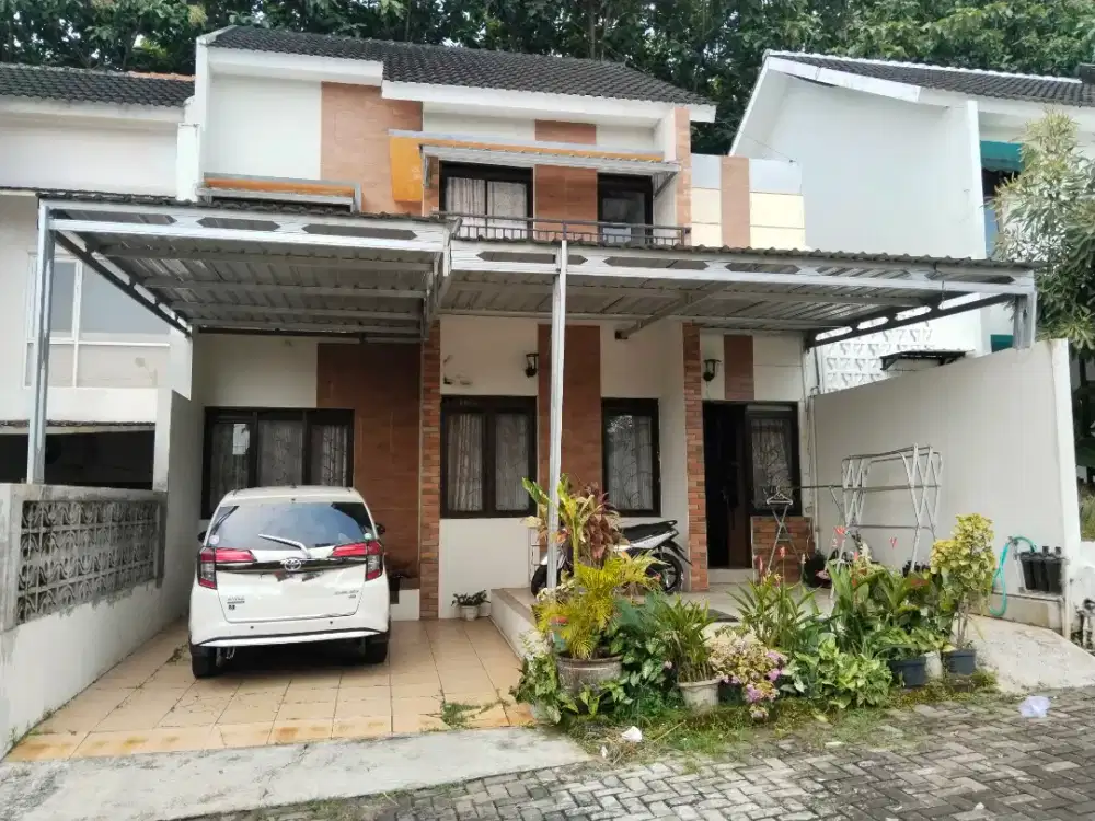 Dijual Rumah 2 Lantai di Graha Permata Surya Mijen Semarang