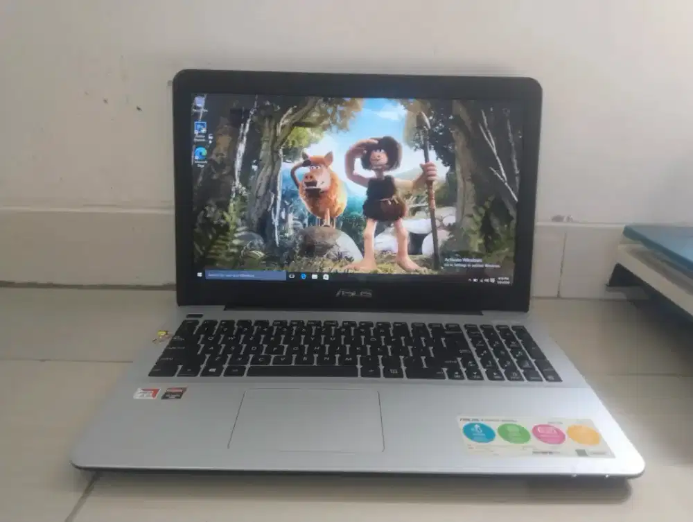 Laptop asus X555BP