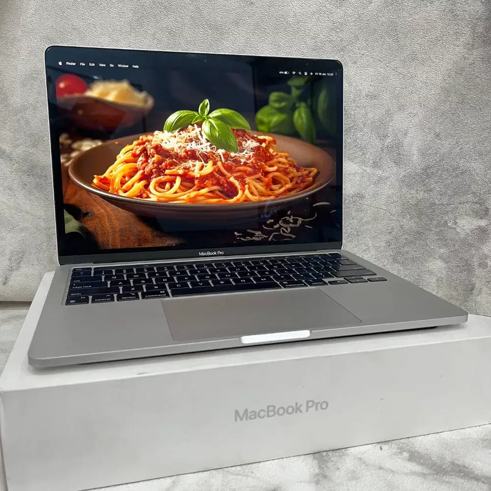 Macbook Pro 13 inch, M1 2020 8/256GB Fullset iBox