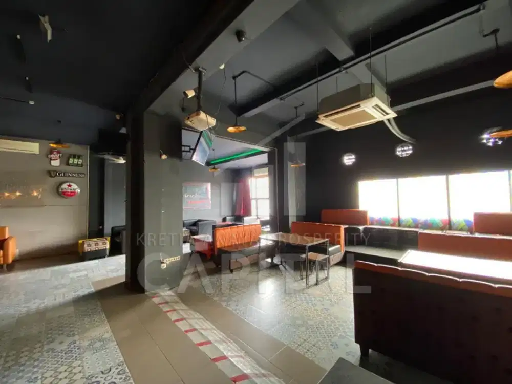 RUKO TERAWAT SIAP PAKAI LOKASI STRATEGIS DI TENGAH KOTA BANDUNG AREA SRIWIJAYA