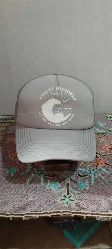 Trucker cap O'NEILL 
All size
Full tag