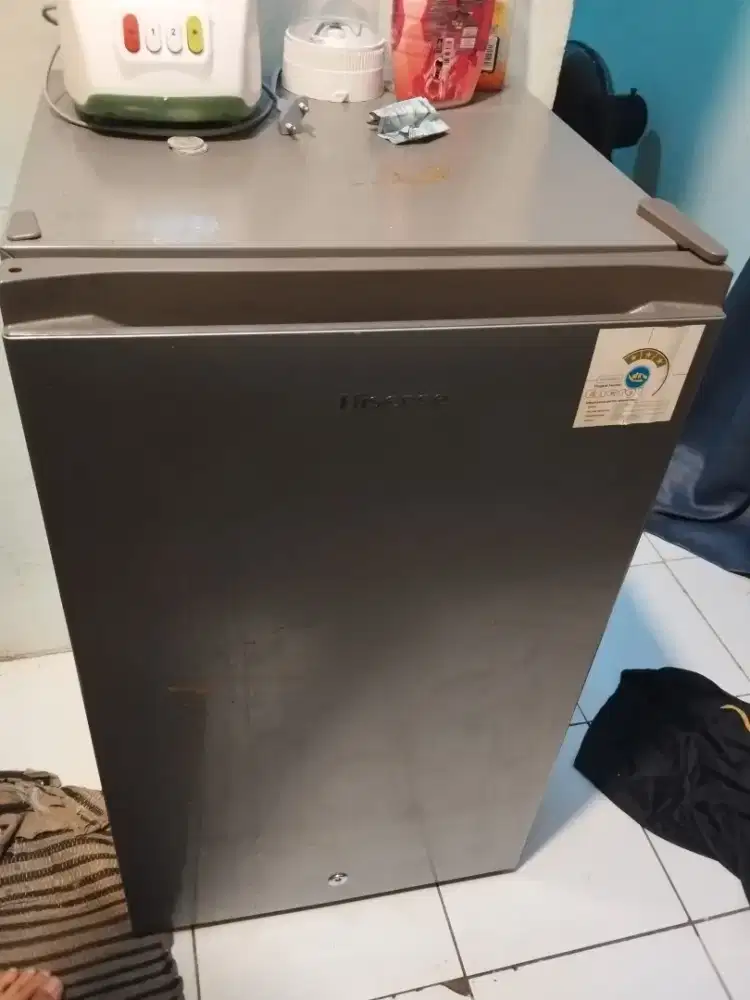 Jual kulkas Hisense 1juta 200ribu