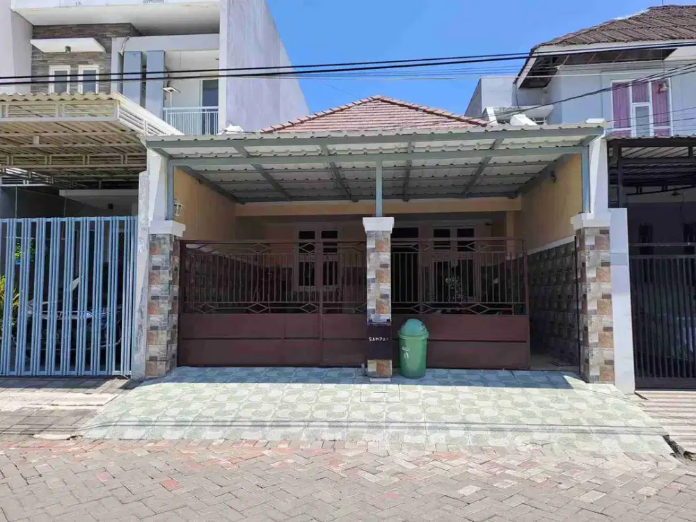 jual rumah siap huni Sarono jiwo 1,5 lantai, row jalan lebar