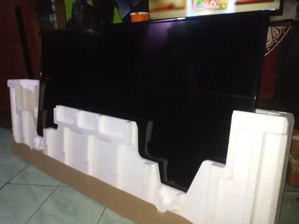 SAMSUNG  LED TV 55  inch ( UA55NU7090 )