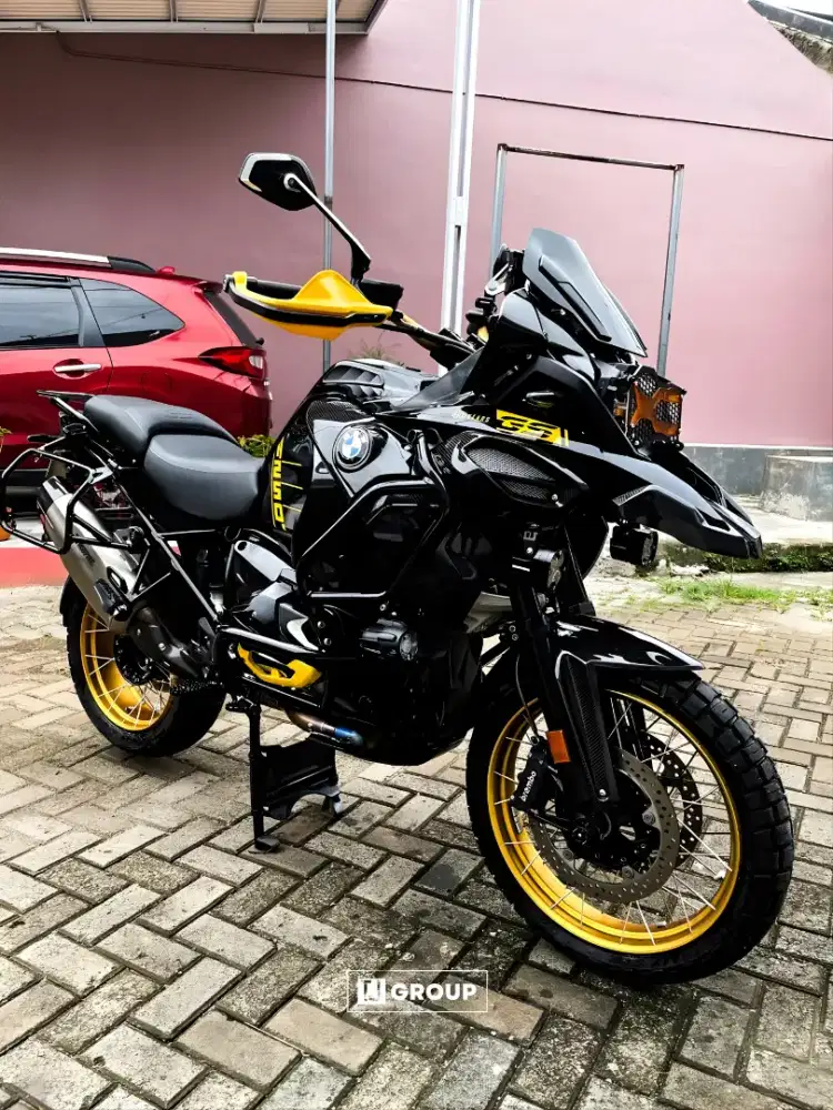 FOR SALE!! BMW R1250 GS 2022 40 Years Edition