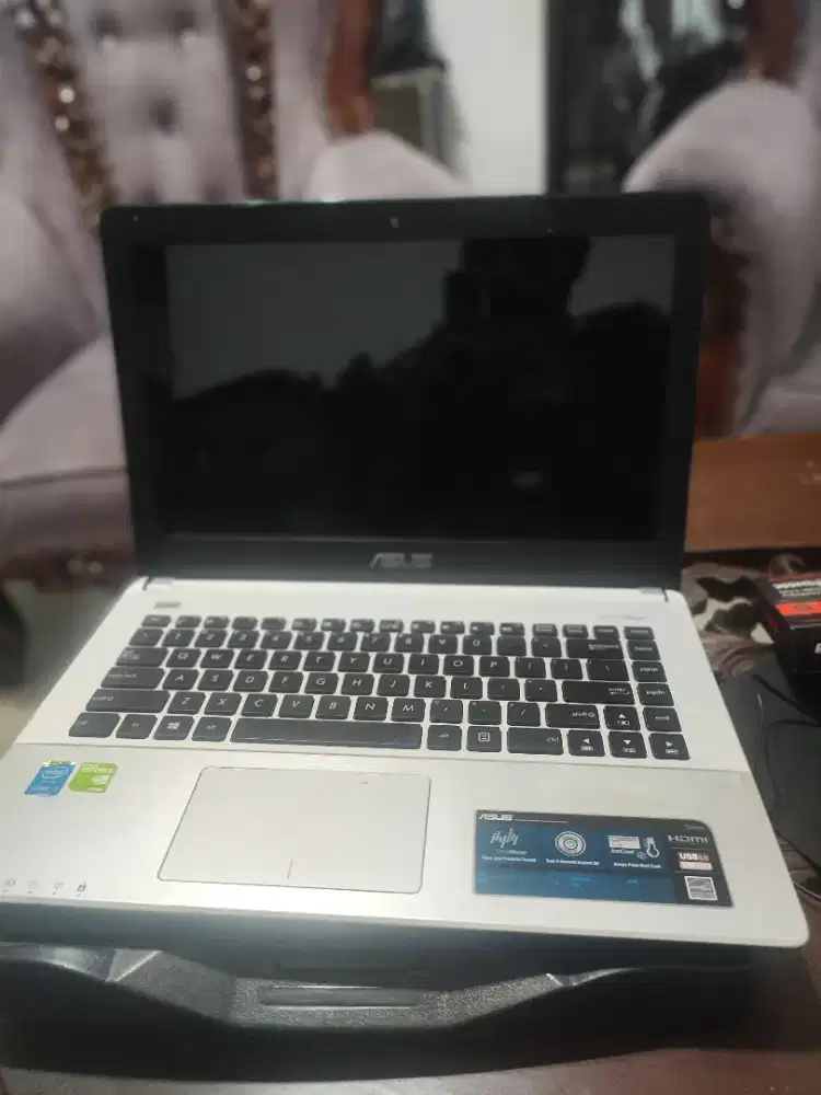 Asus x450jb, i7 gen4, ram 8,nvidia gt 940m