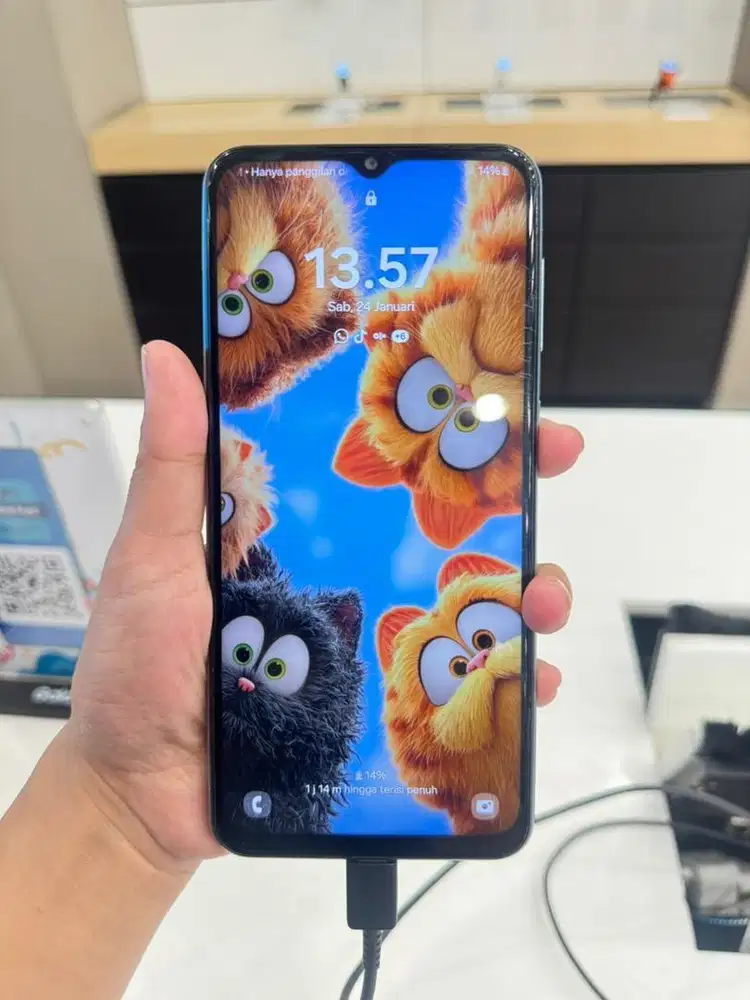 samsung M23 5G lecet pemakaian aja