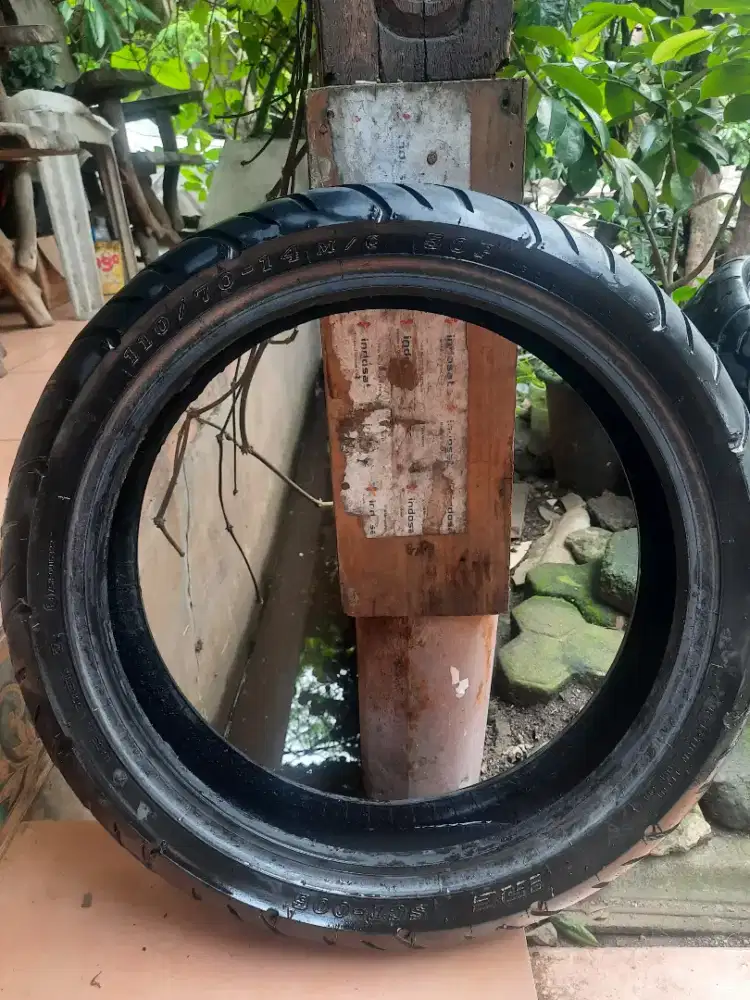 Ban matic IRC 110/70-14 untuk pcx, vario dll