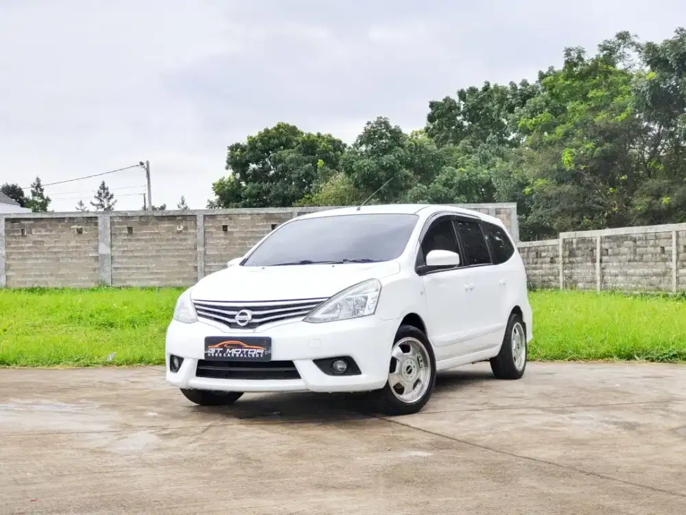 Dp.12,5jt Nissan Grand Livina SV AT 2014