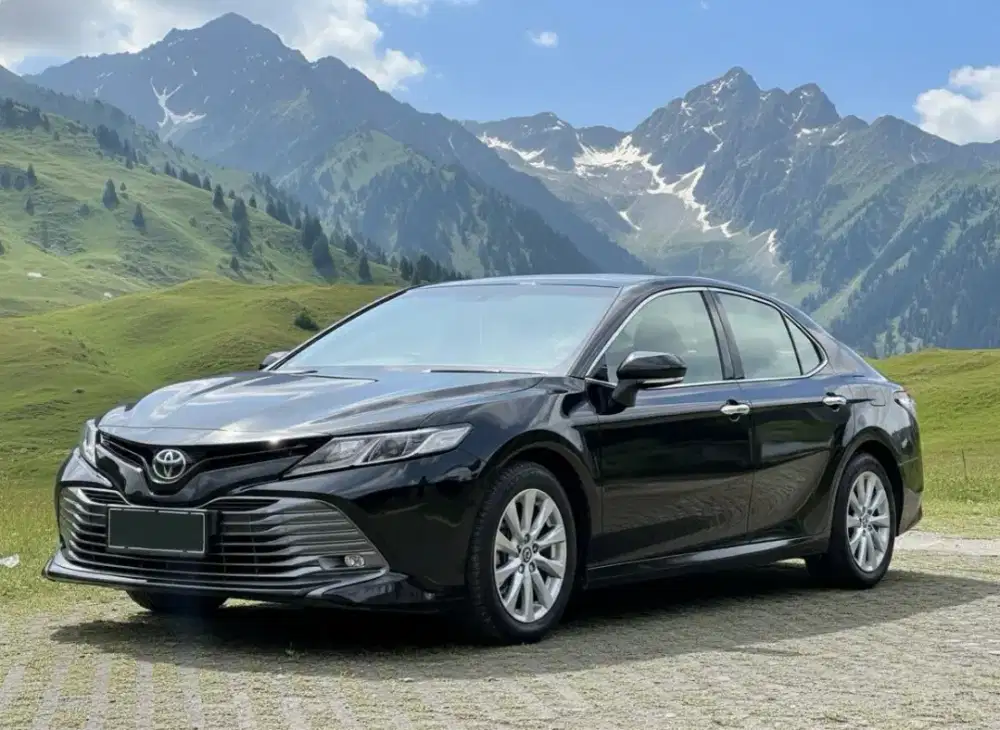 Tyt Camry V 2.4 At 2021