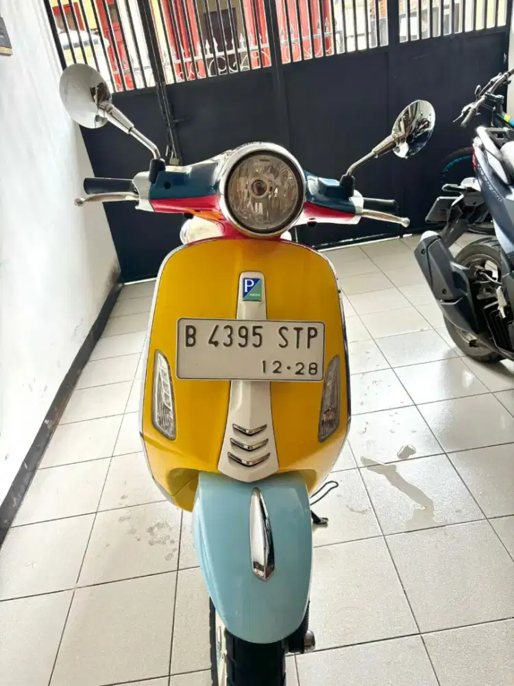 Vespa Primavera