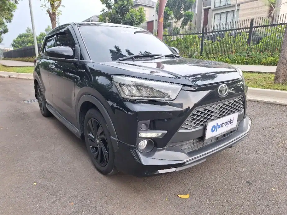 DP MURAH Toyota Raize 1.0 T GR SPORT TSS One Tone Bensin-AT 2021 Hitam