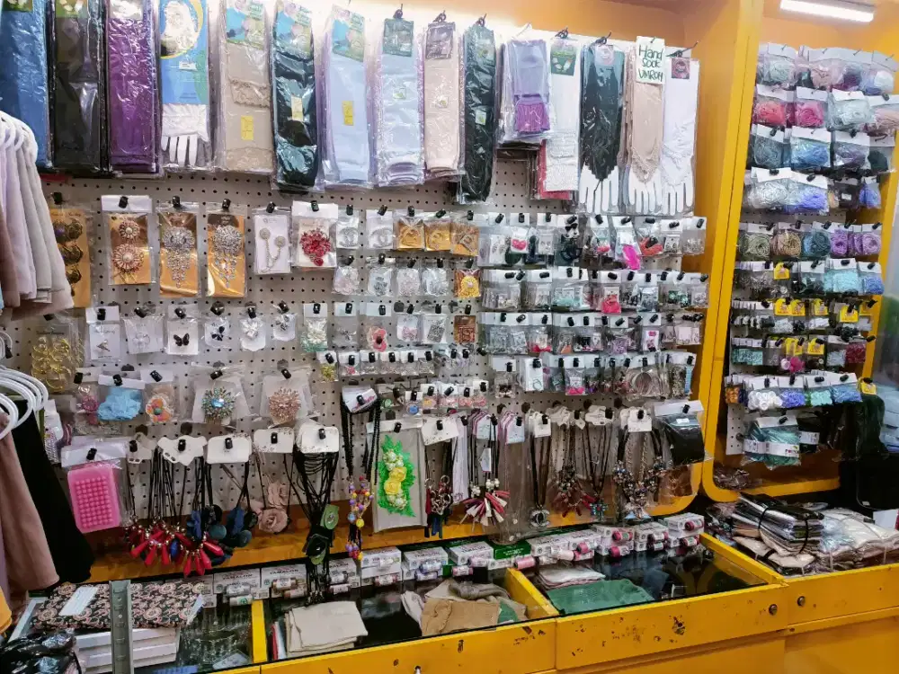 Display rak untuk aksesoris, hijab, bahan craft multifungsi