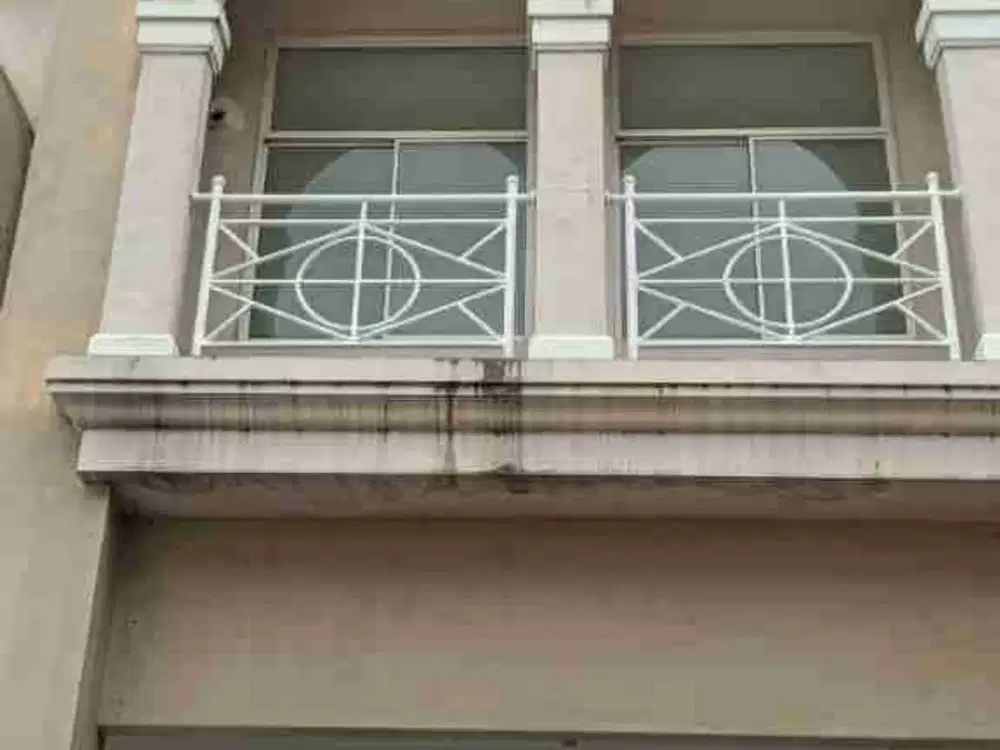 Disewa Ruko 3 Lantai Lokasi Strategis di Galaxy Kota Bekasi