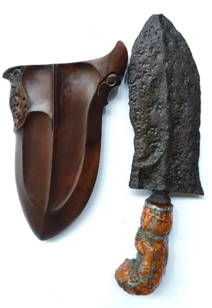 Pusaka tindih bethok Segar jantung otentik singosari unik antik langka