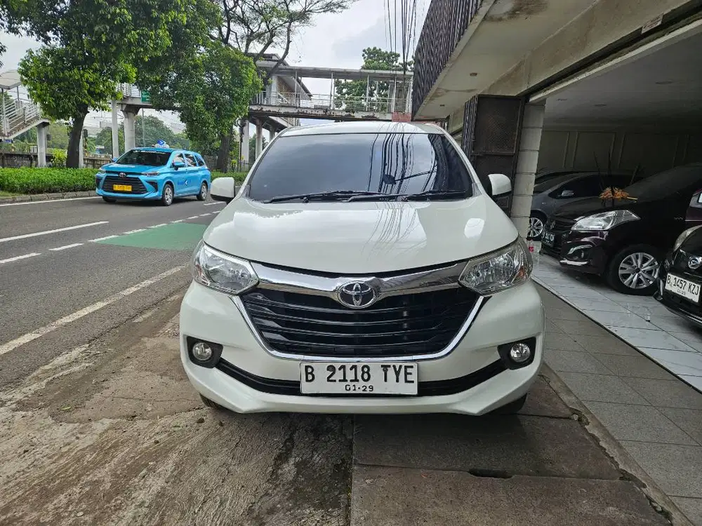 Toyota Avanza 1.3 G Tahun 2018 Putih Automatic