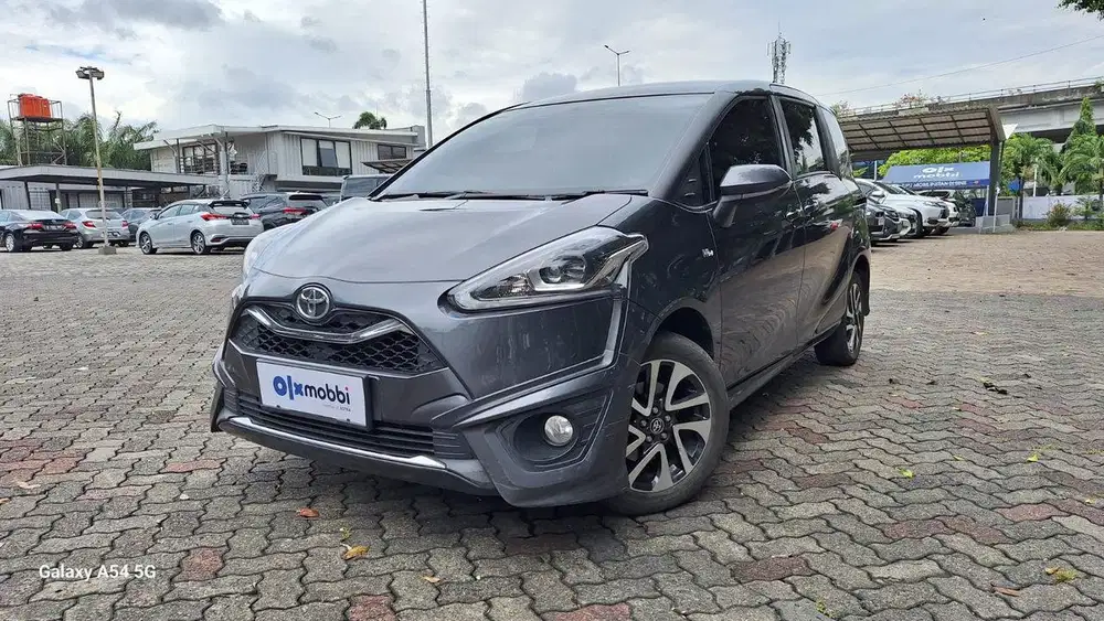 DP MURAH Toyota Sienta 1.5 Q Bensin-AT 2021 KZL