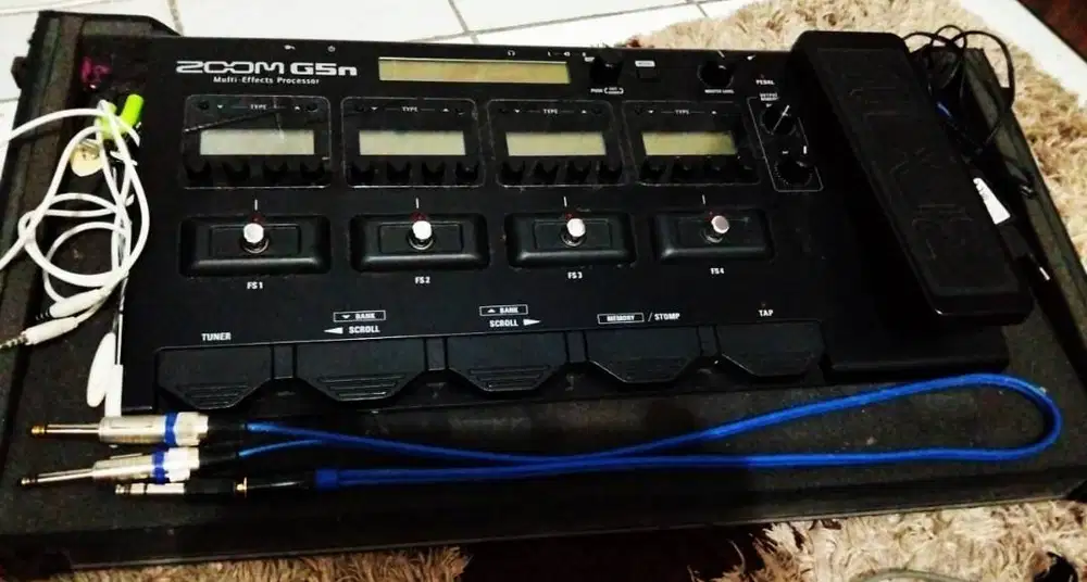 Multi Efek Digital Gitar ZOOM G5N Komplit