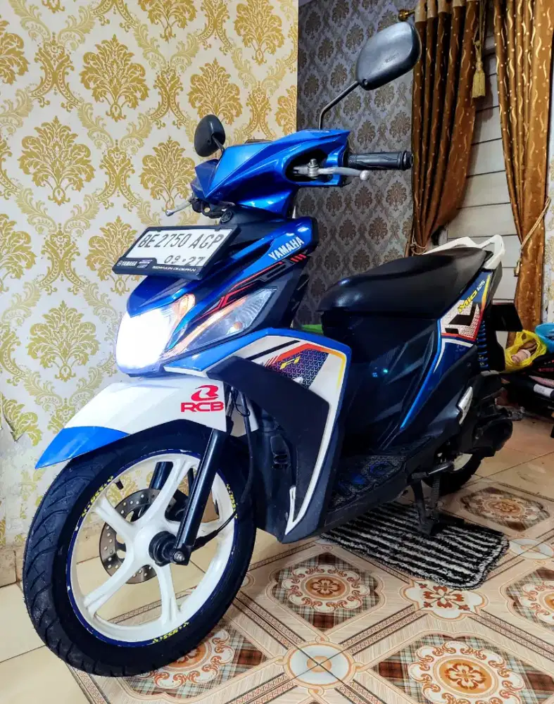 YAMAHA MIO M3 (Istimewa)