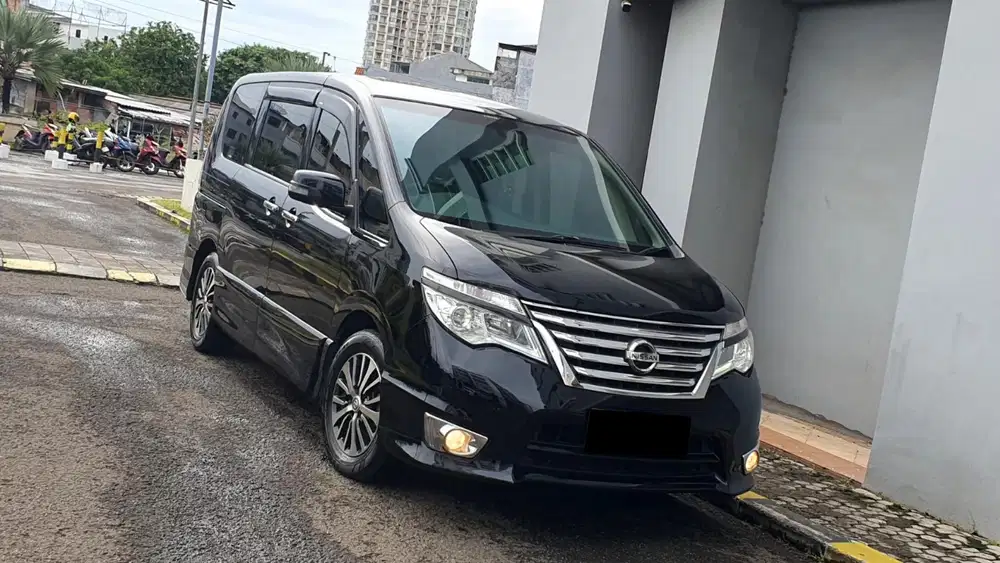 [ GARANSI 5TH ] Nissan Serena 2.0 HWS High Way Star AT 2015/2016