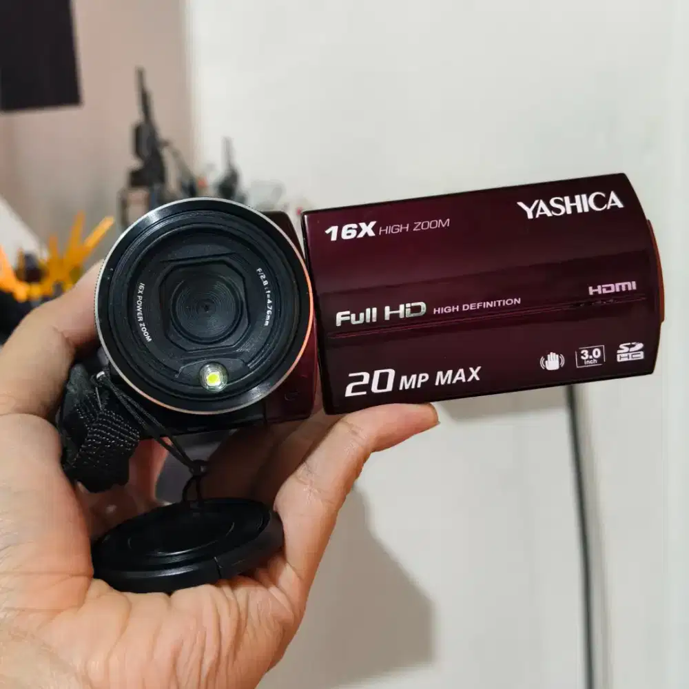 Handycam Yashica Adv-803Fhd