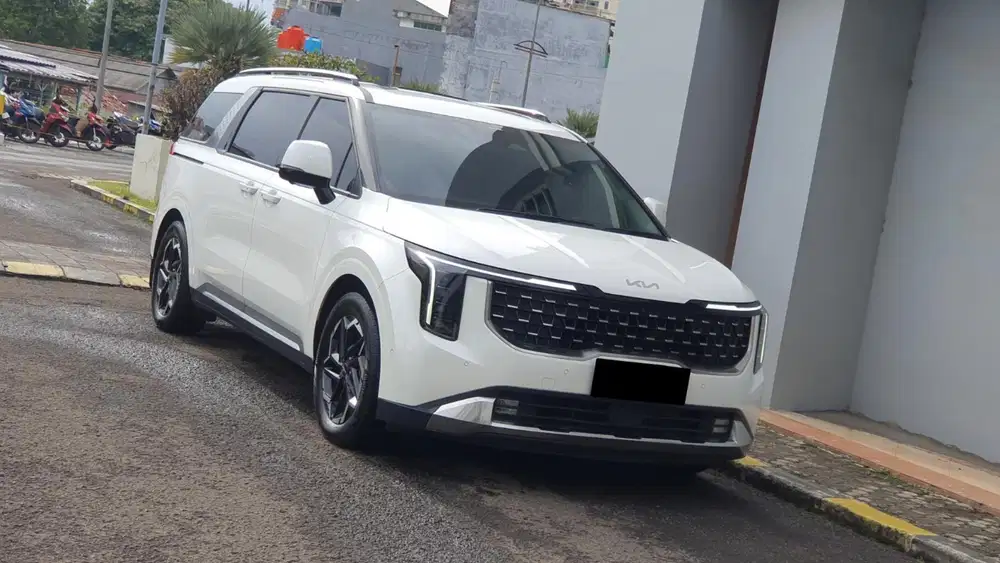 [ GARANSI 5TH ] Kia Grand Carnival Premiere 2.2 11 Seater 2024/2025