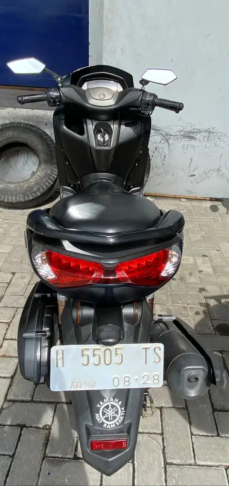 Yamaha Nmax tahun 2023 warna hijau