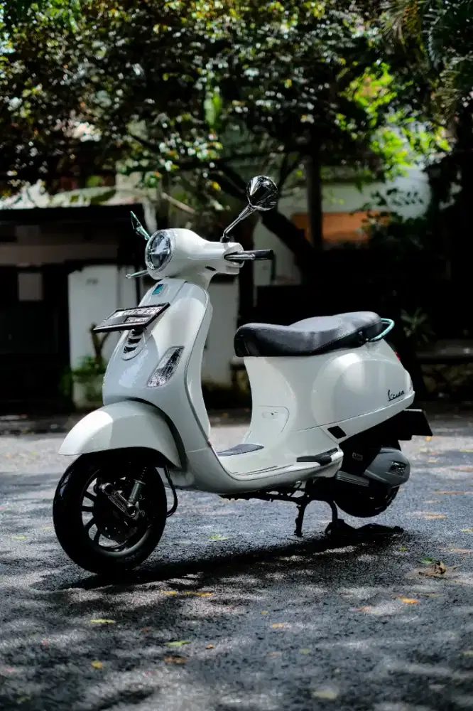 PIAGGIO VESPA LX 125 IGET FACELIFT 2023 BISA KREDIT