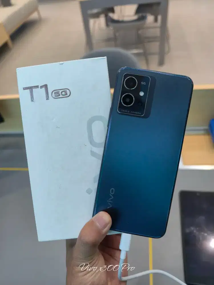 VIVO T1 5G 4+1/128 GB