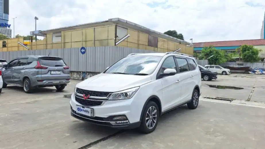 Wuling Cortez 1.5 CT Lux Bensin-AT 2020