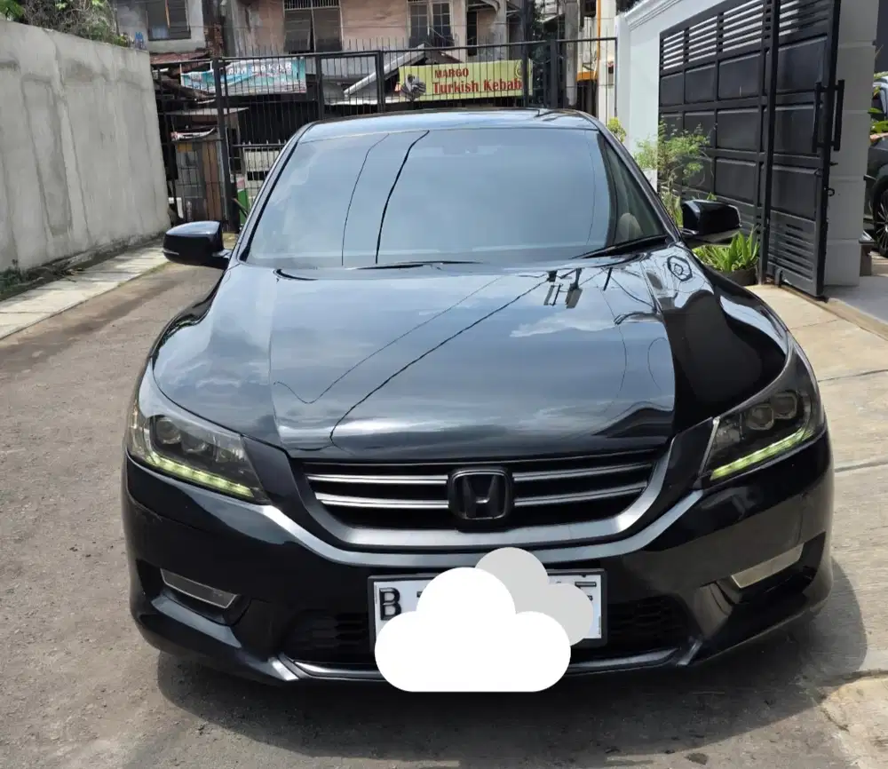 Honda Accord 2013 Bensin