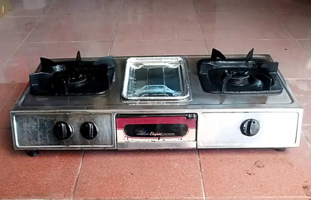 Kompor Rinnai 2 tungku 1 panggang